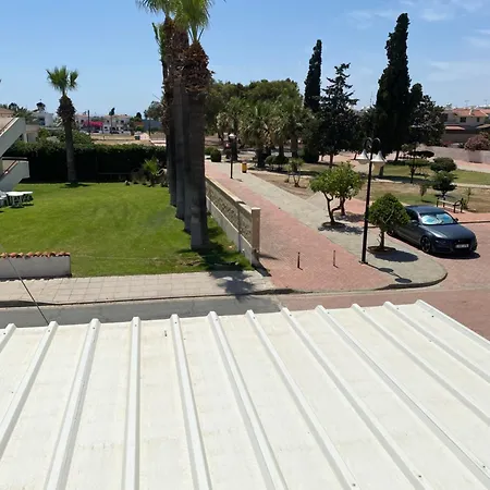 A Sea Breeze House Feriehus *