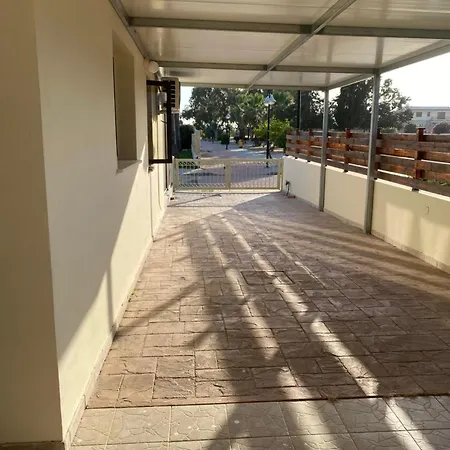 A Sea Breeze House *