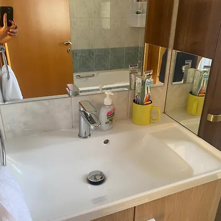 بيت للعطل A Sea Breeze House *