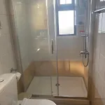 度假居 A Sea Breeze House 拉纳卡